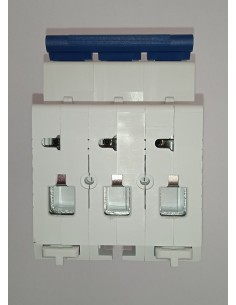 Wyłącznik bezpiecznik... 2