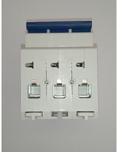 Wyłącznik bezpiecznik... 2