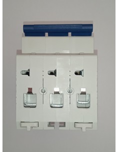 Wyłącznik bezpiecznik... 2